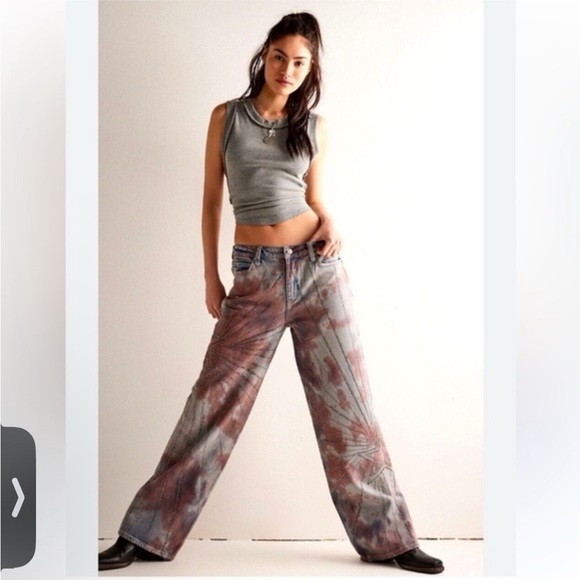 Free People We The Free Aurora Mid Rise Jeweled Jean Tie Dye Starlet - Picture 4 of 9
